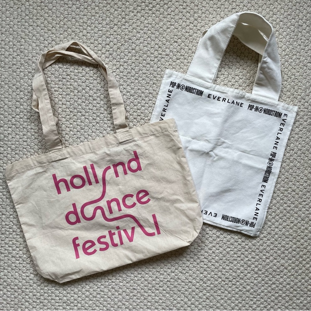 Set of 2 cool cotton tote bags